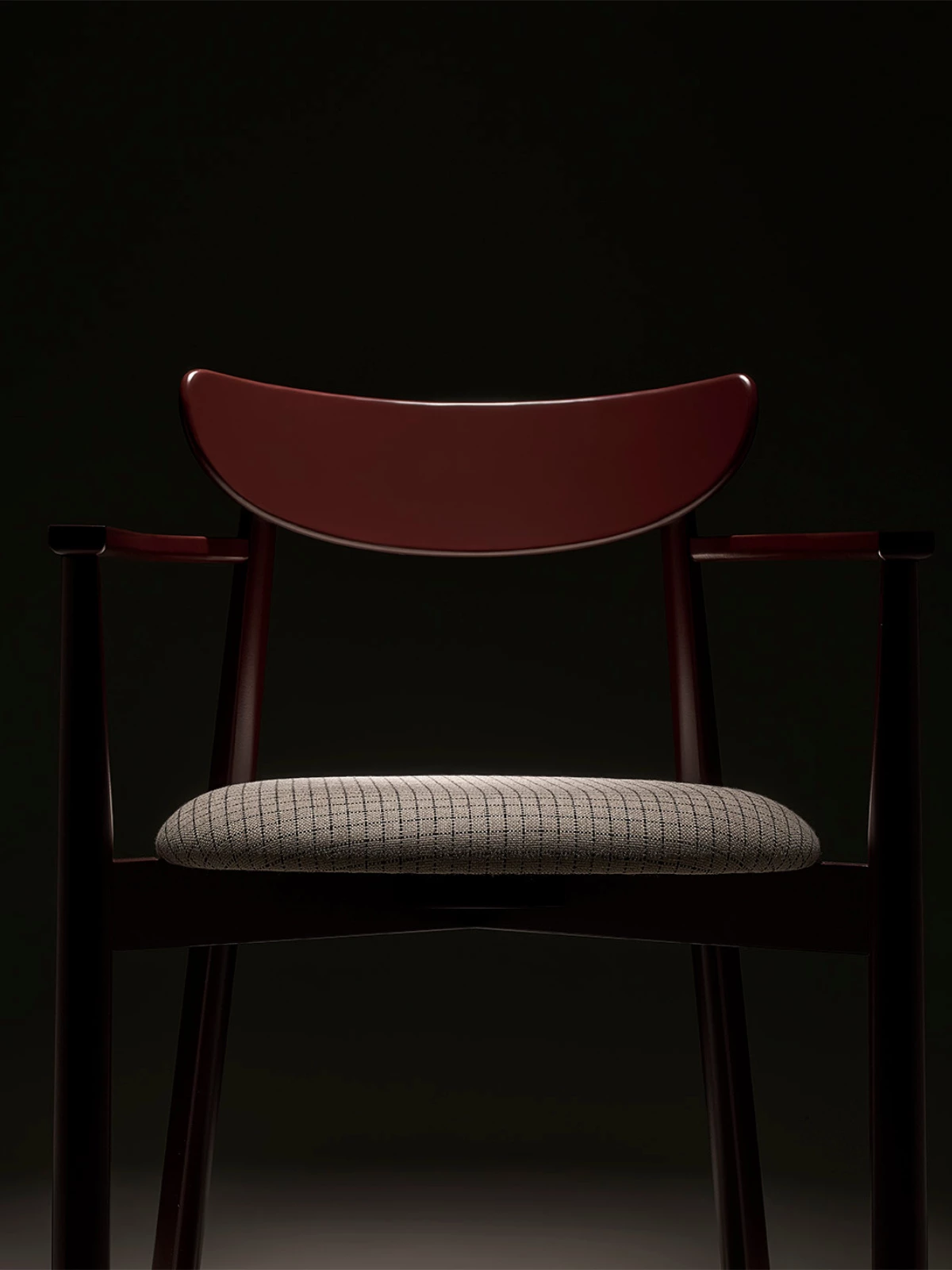 Tora chair, designed by Studio Nooi for Cantarutti